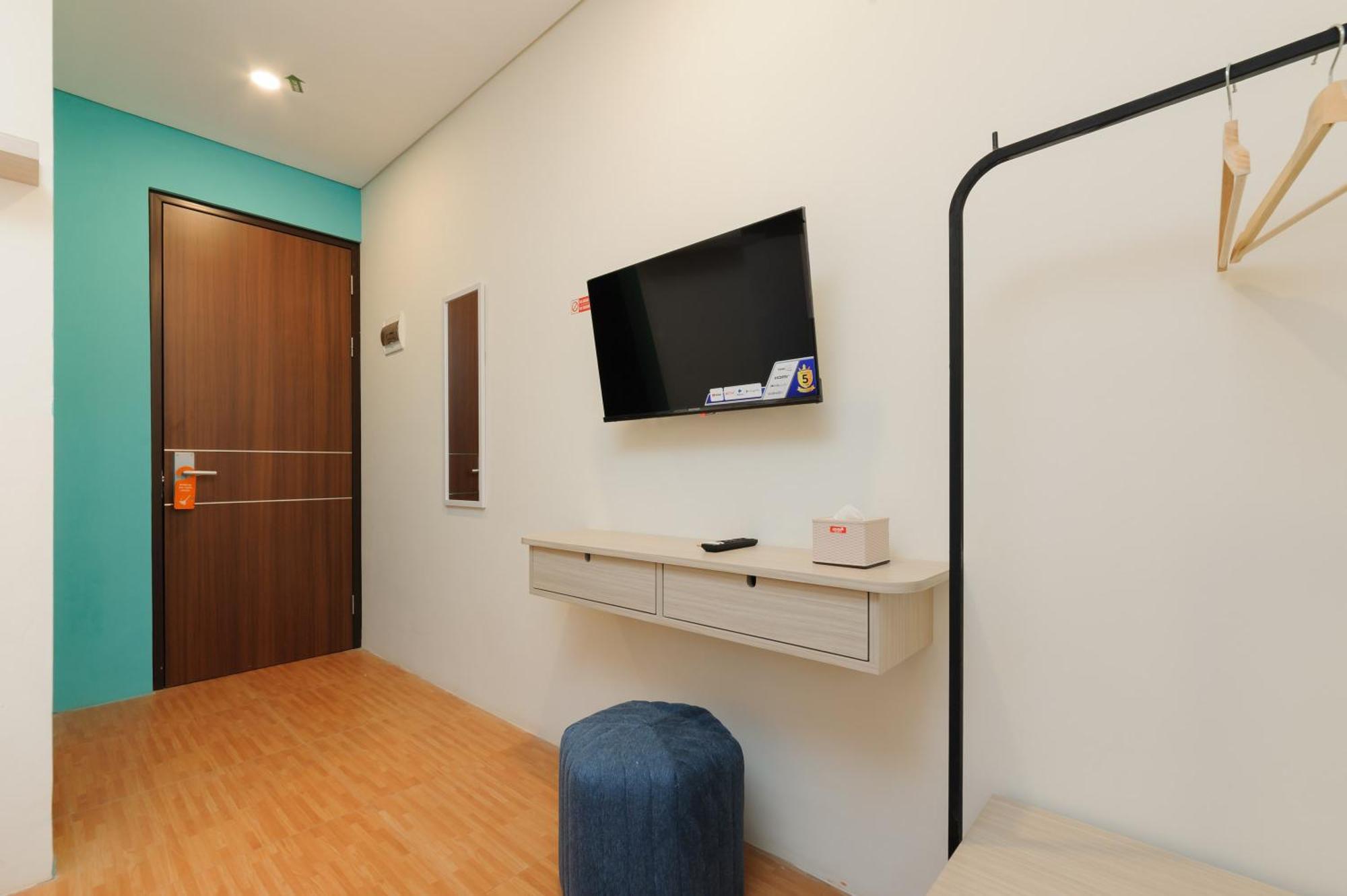 Sans Hotel Tajur Bogor Bantarkamang Exterior foto